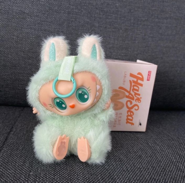 Papusa Labubu noua verde menta