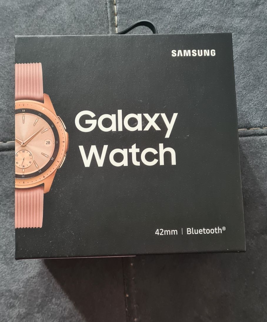 Samsung galaxy watch rose gold