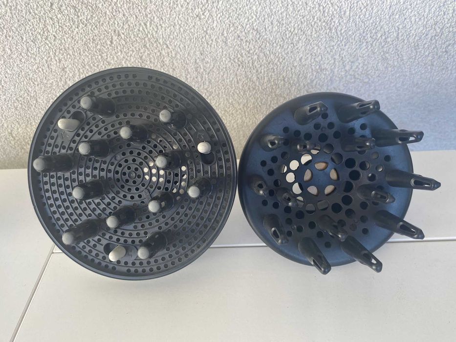2 Accesorii cap difuzor feon/uscator par, nou, diagonala 5cm si 4,3cm