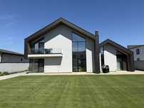 Designer villa 350mp pe un teren de 1000mp crypto friendly