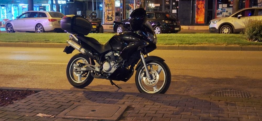 Honda Varadero XL125V de vânzare – Ideală pentru categoria A1!