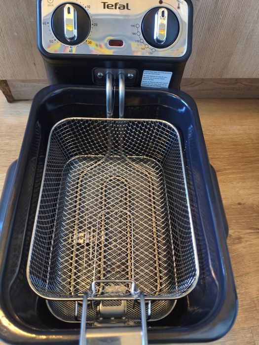 Фритюрник Tefal Filtra Pro 4L (FR5160) 2400W