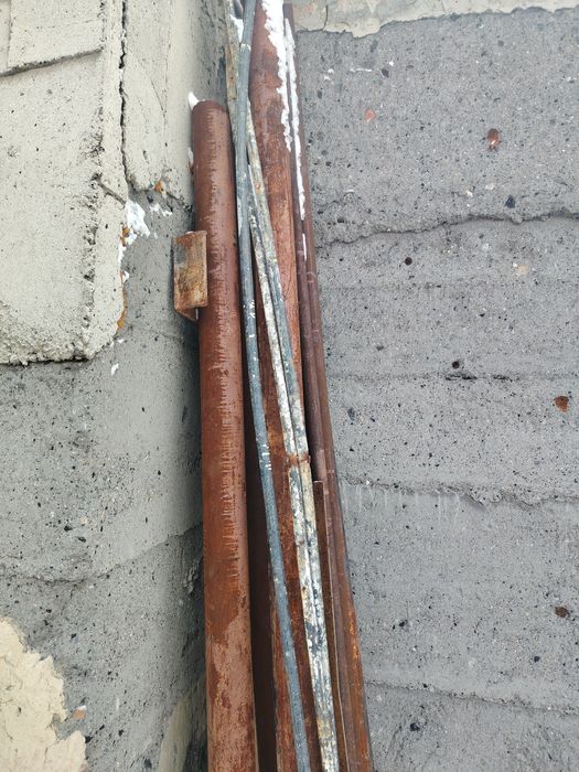 Продам трубы 102е