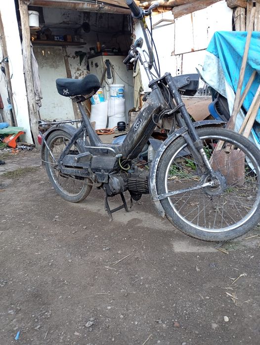 Vând Piaggio puk