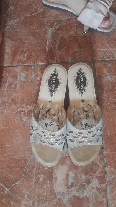 Încălțăminte marimea 38 și altele