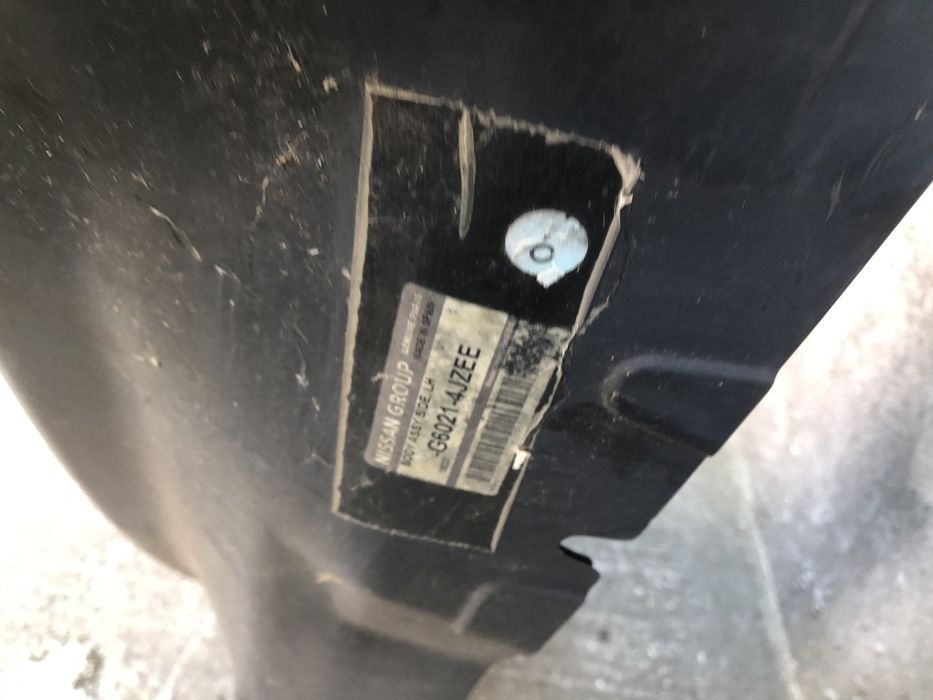 Panou lateral prag contraaripa Nissan Navara NP300