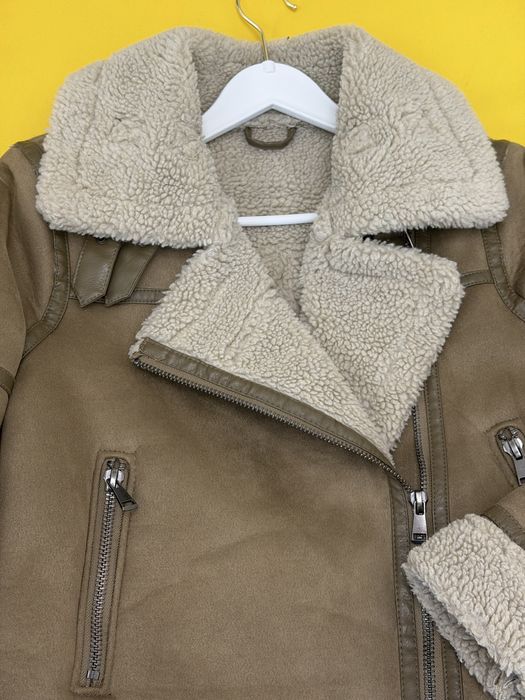 Женская дублёнка…….