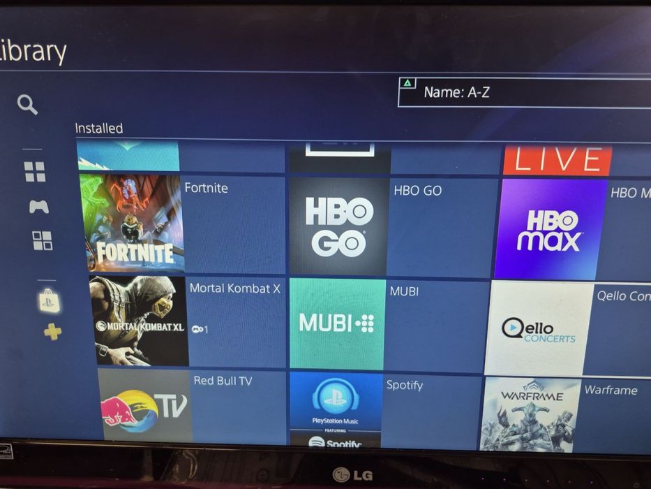 PlayStation 4 slim 500 gb