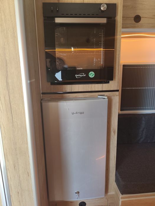 Каравана НОВА 4 метра кара се с Б категория