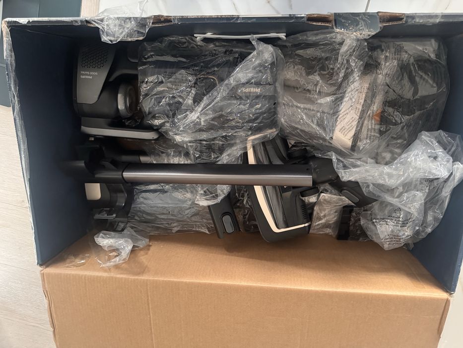 Aspirator PHILIPS AQUA TRIO 9000