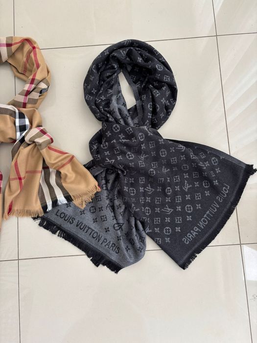 Esarfa Louis Vuitton / Burberry / Gucci