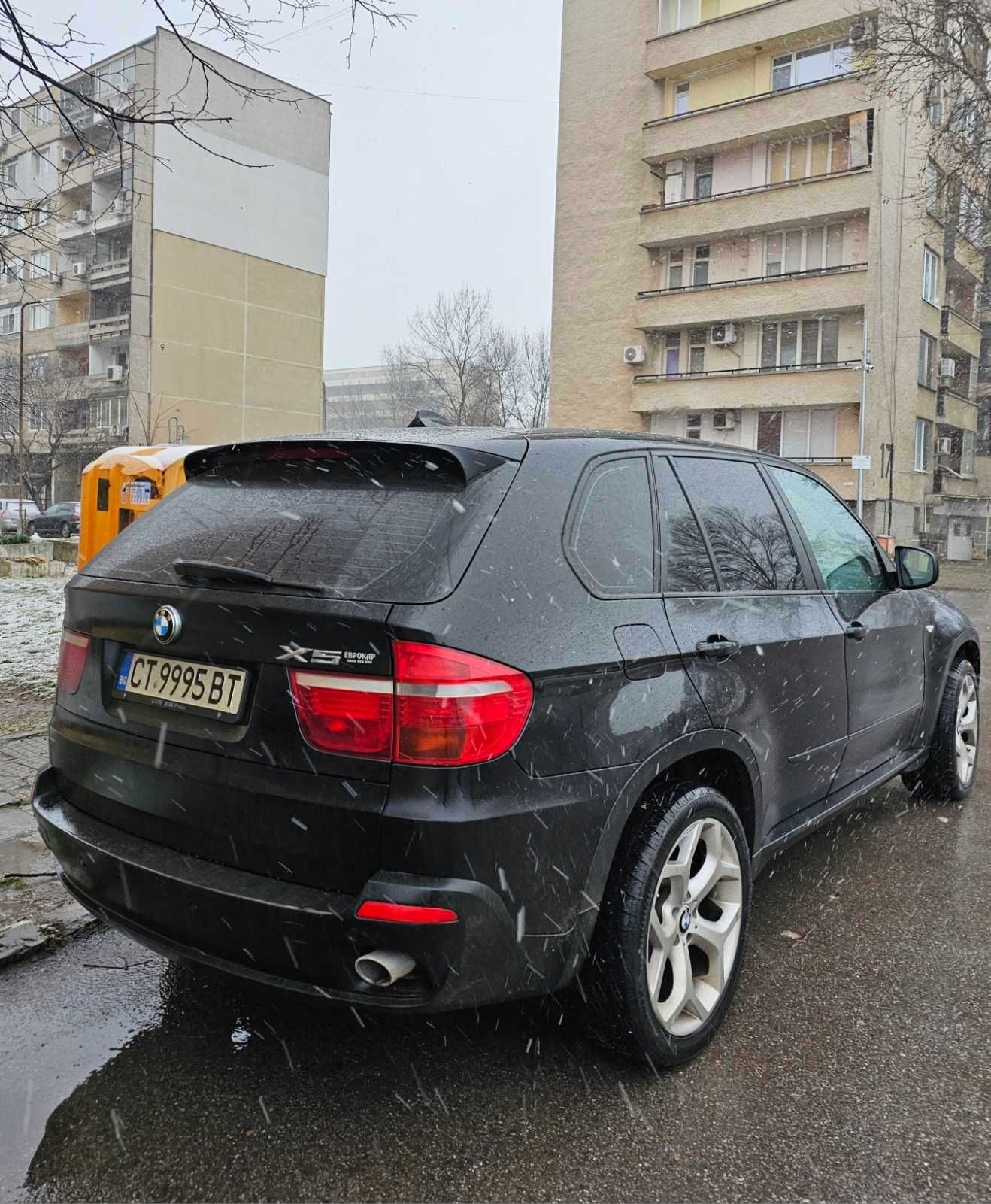 Автомобил BMW X5