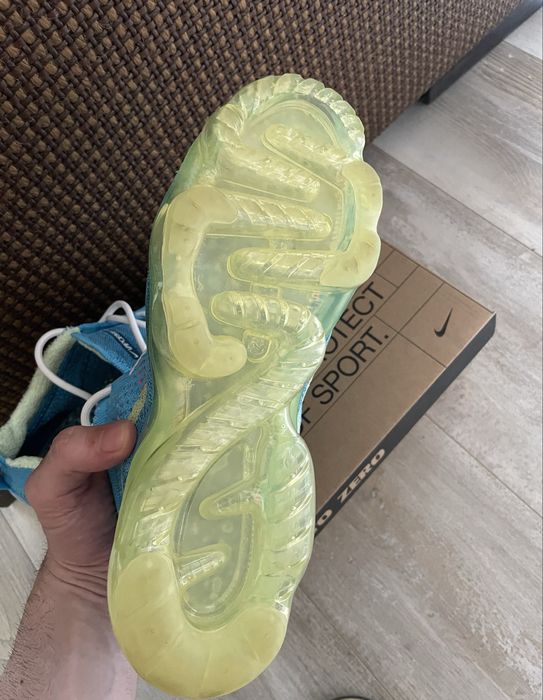 Оригинални маратонки Nike Vapormax