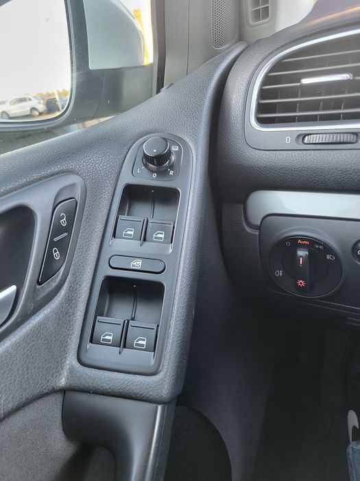 Vw Golf 6,an fabricație 2011,motor 1,4 benzină-80 CP