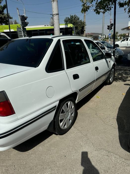 Nexia1 Bir qo’l minilgan