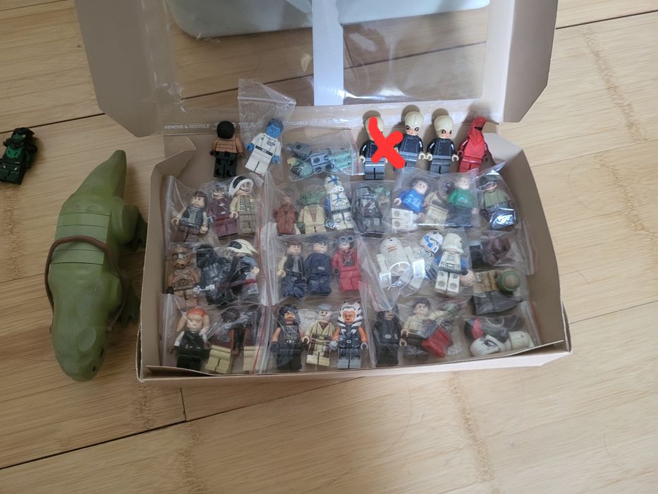 Продам или поменяю Lego star wars minifigures .