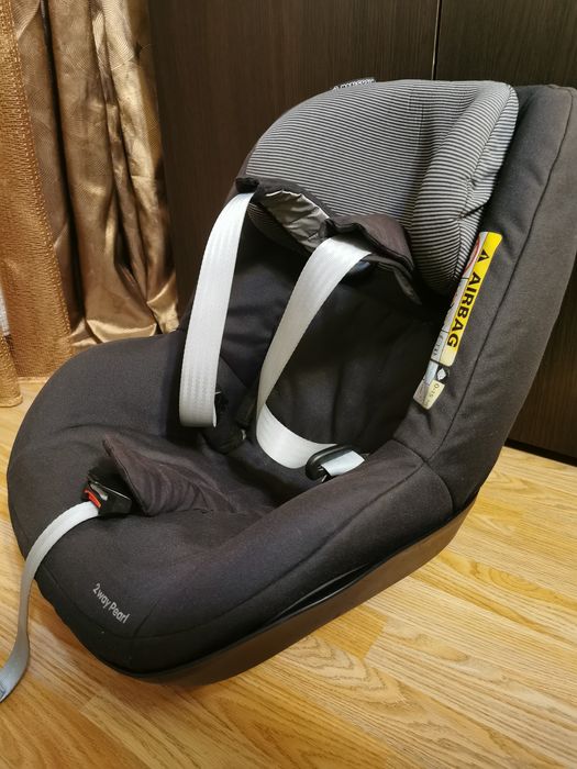 Scaun auto Maxi Cosi 2 way Pearl și bază isofix