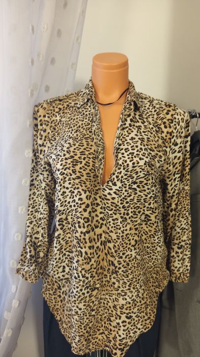 Zara bluze , pantaloni 60 lei