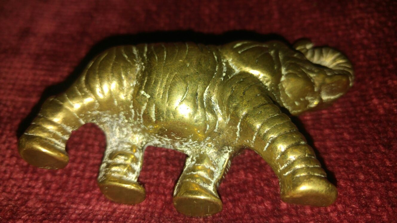 Sculptura elefant din bronz