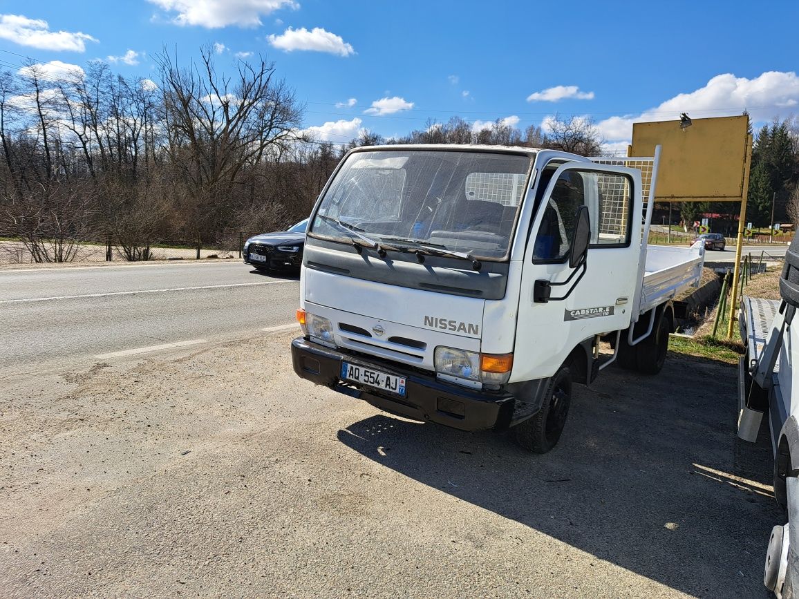 De vânzare Nissan Cabstar