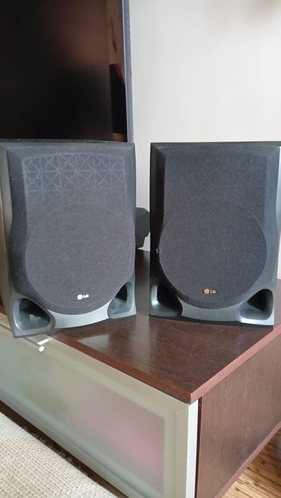 Продаю колонки  от  музыкального центра  Lg