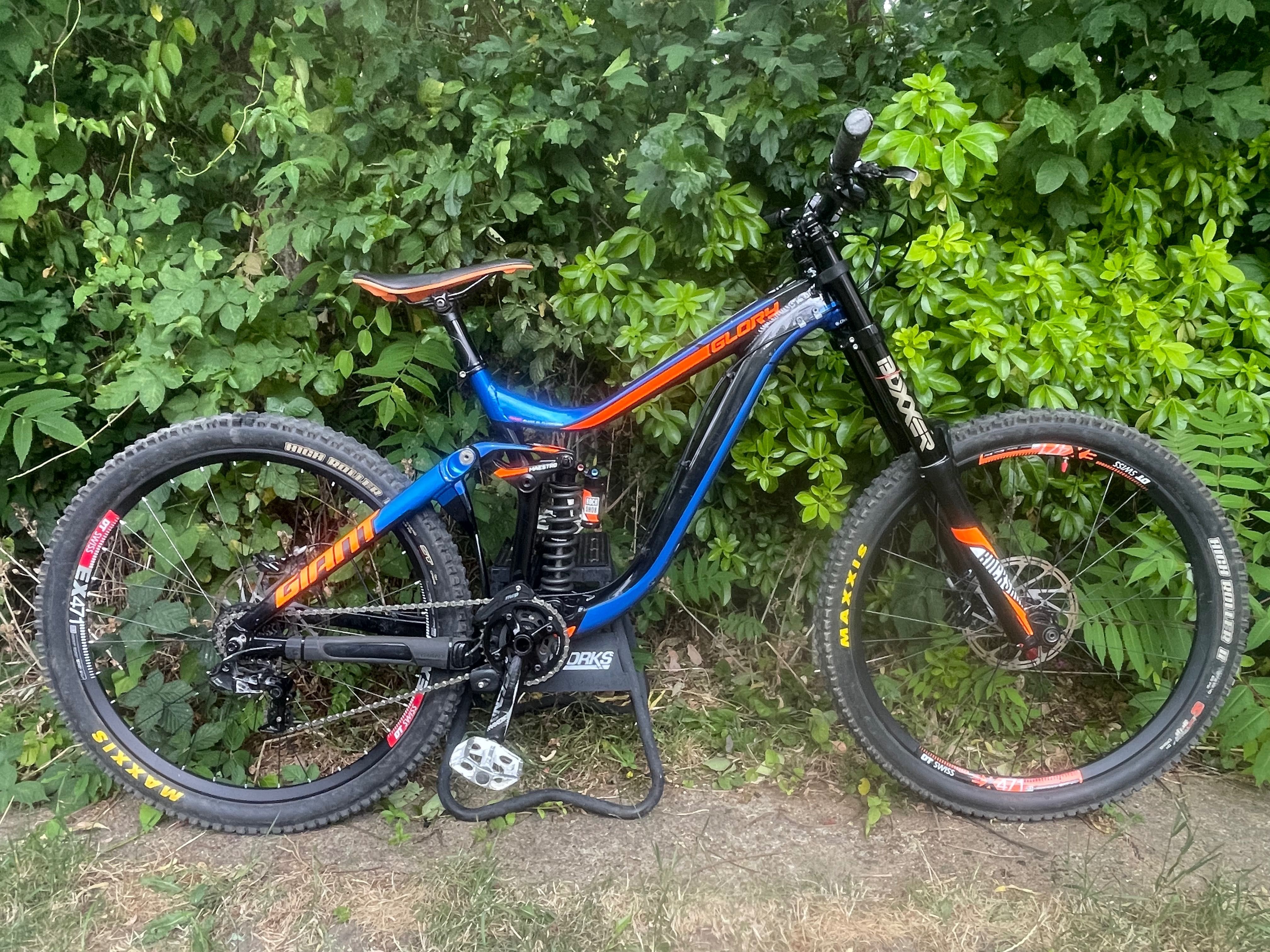 Giant Glory 2 броя не saracen trek specialized yt