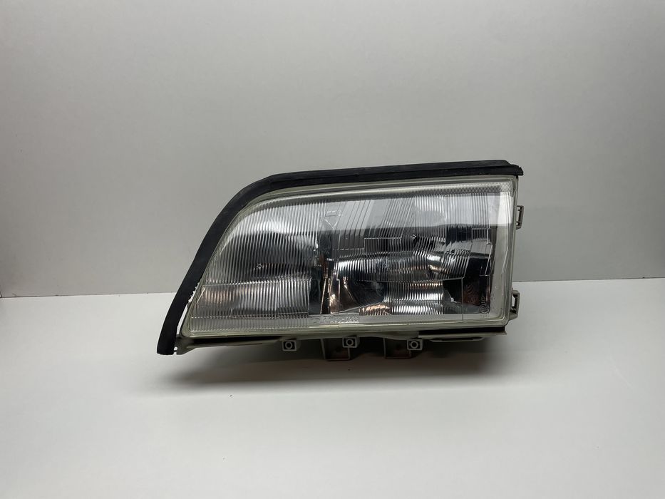 Far stanga NOU Mercedes w202 C class C180 C200 C220