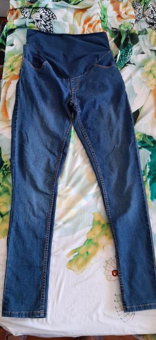 Blugi gravide marimea 38