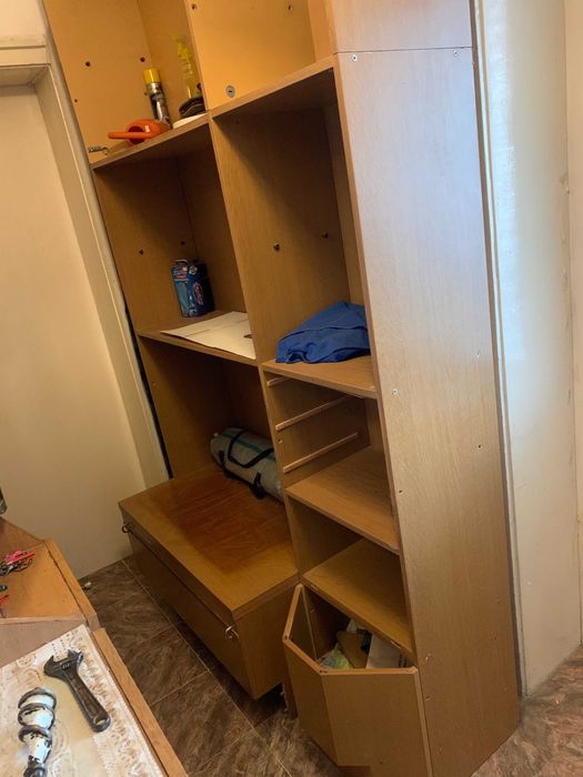 Стандартна секция 90 см. и дви половинки по 45 см. остъклени