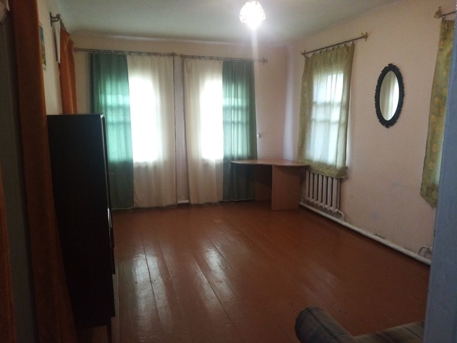 Сдам дом 80 кв метров по УЛ.ГАРНИЗОННАЯ В районе КОЛХОЗНОГО РЫНКА.