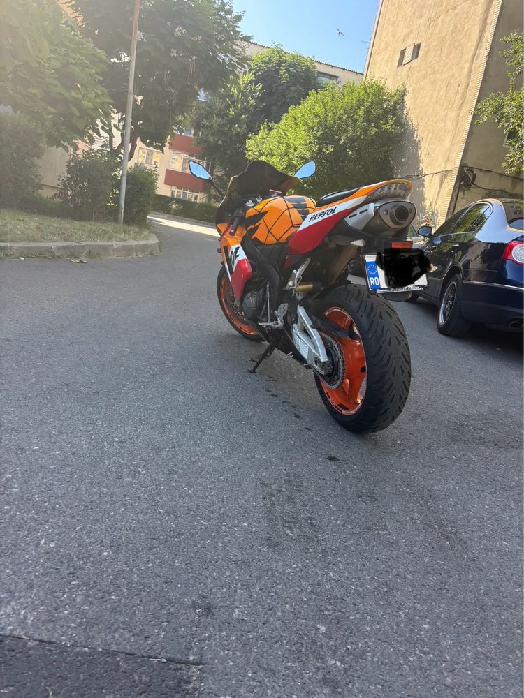 Honda CBR 600 rr impecabila