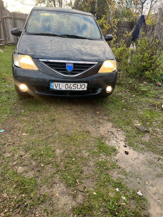 Vand Logan 2005 1.6 Benzina