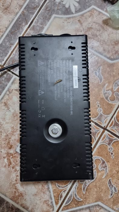 Stabilizator tensiune