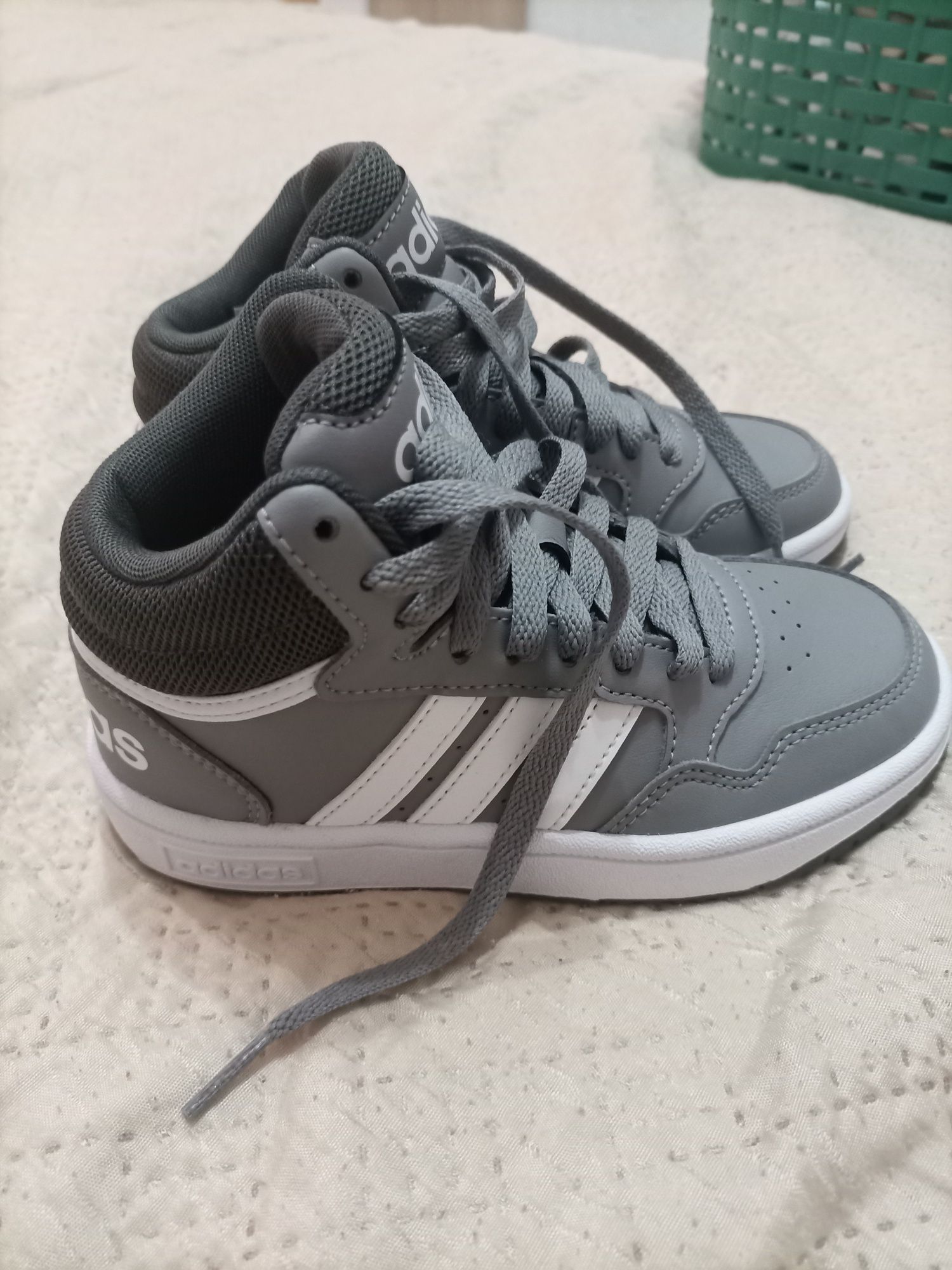 Детски кецове .ADIDAS