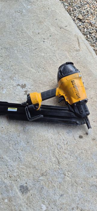 Pistol pneumatic cuie lemn Bostitch F28WW