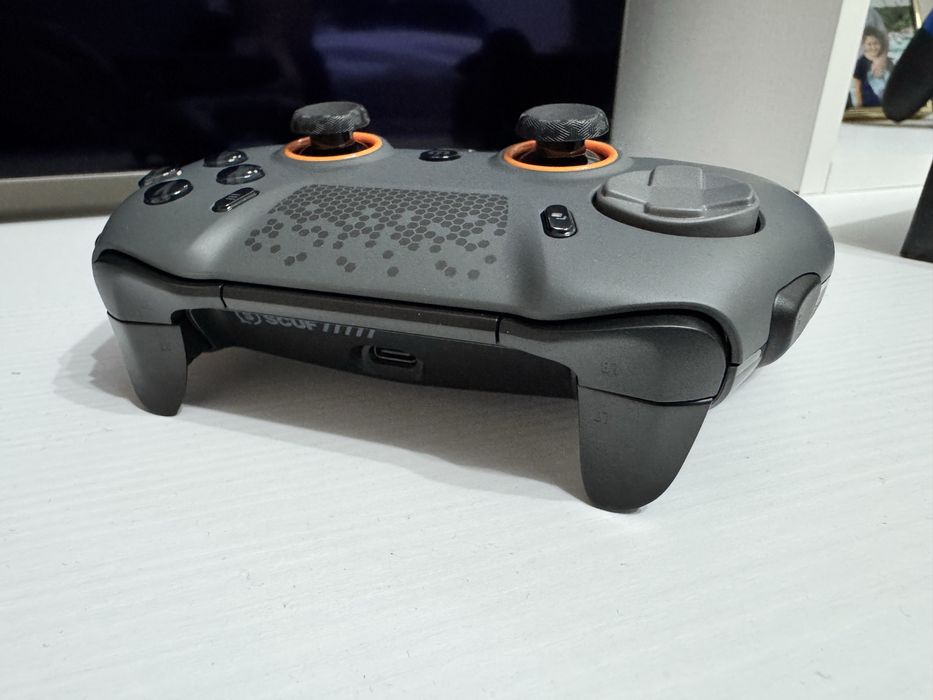 Controller SCUF Envision PRO pentru PC