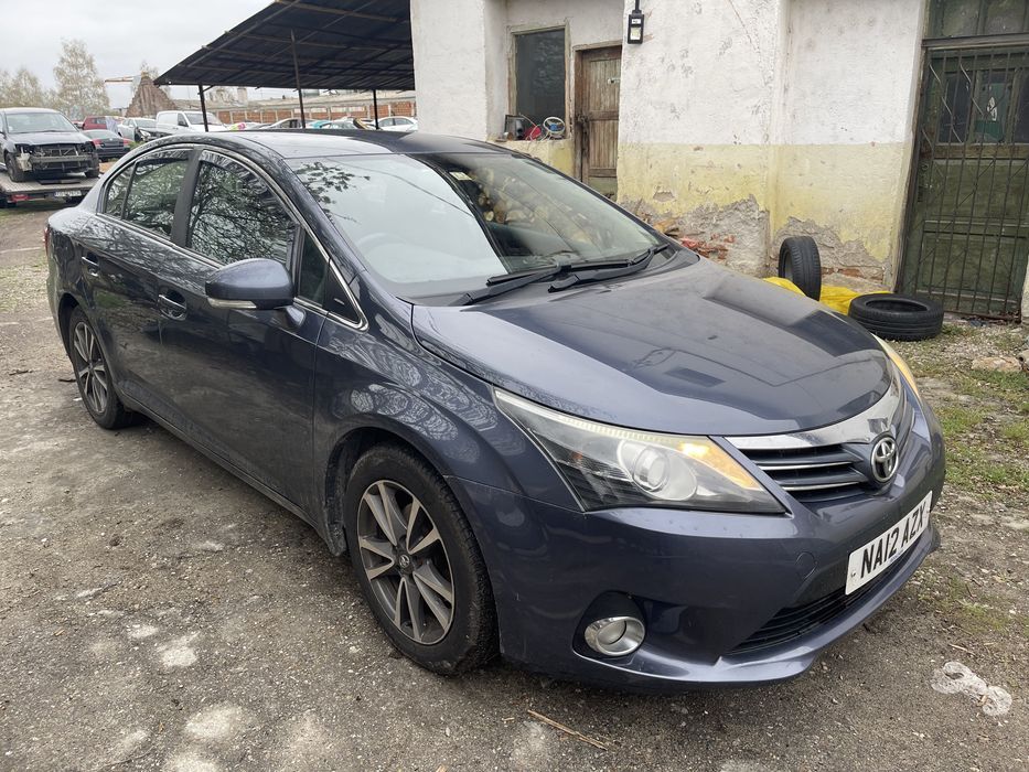 НА ЧАСТИ Toyota Avensis T27 Facelift 2013г. 2.0D-4D 124к.с