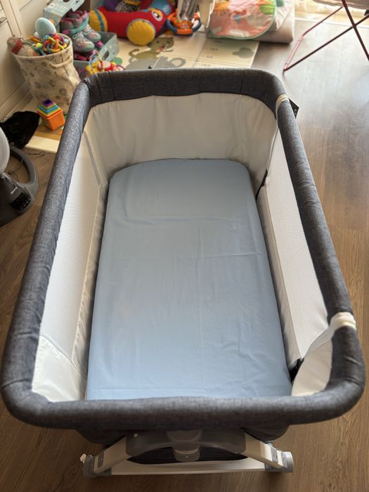 Сгъваема бебешка кошара next to me