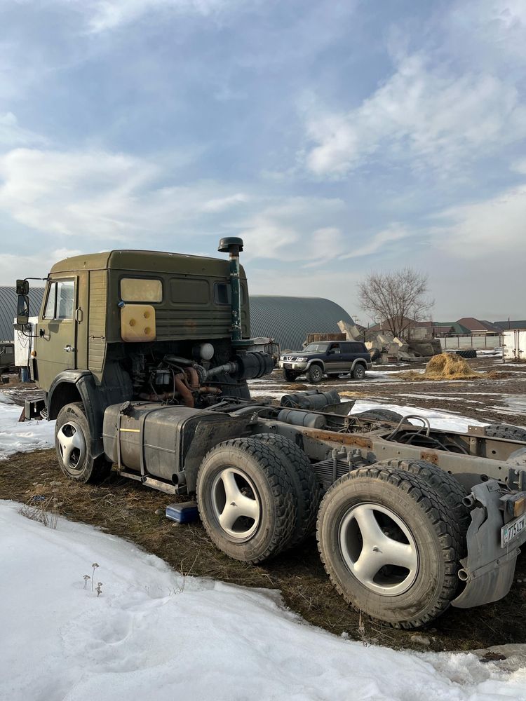 Камаз шасси тягач
