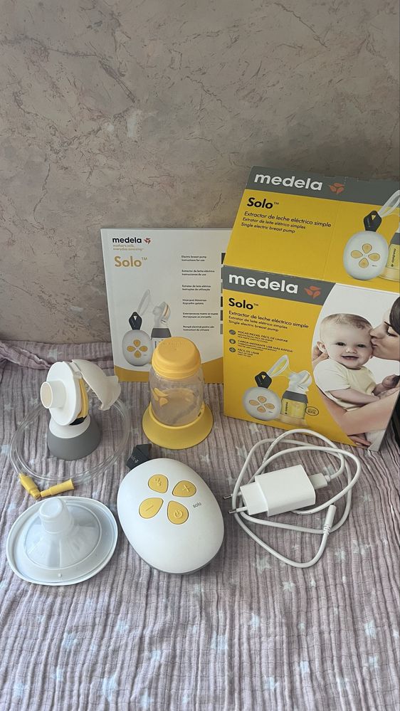 Medela Solo Електрическа двуфазна помпа за кърма