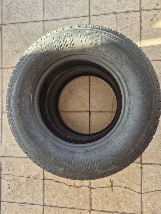 Anvelope 215 75 r16c, 300 lei ambele