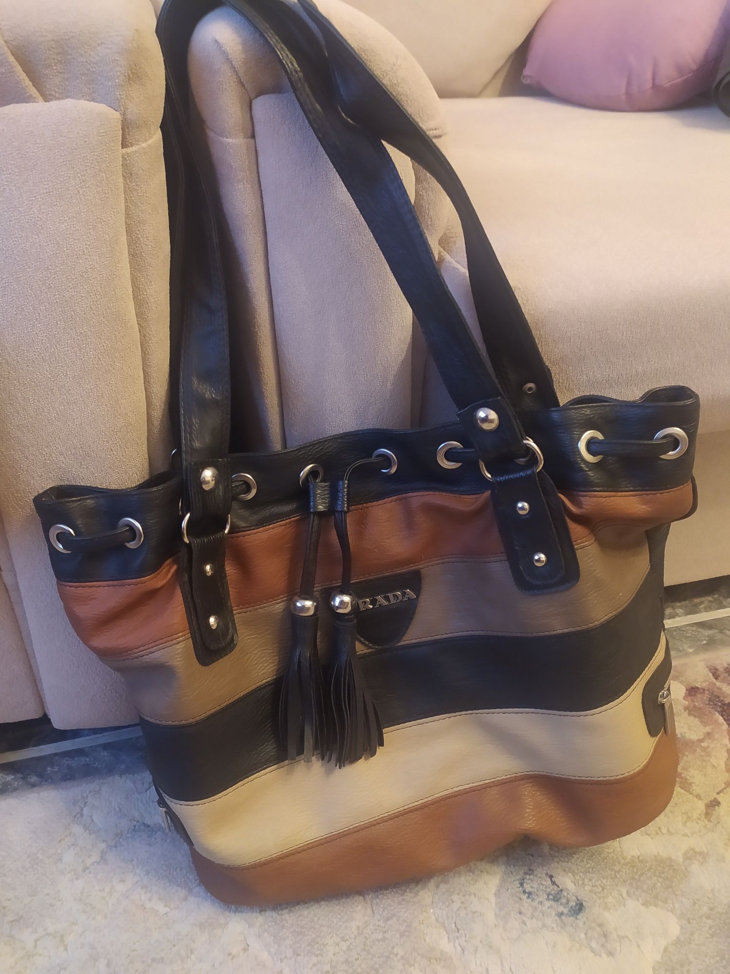 Дамска чанта Prada