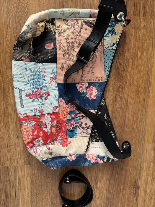 Голяма чанта Desigual & Малки чанти zara