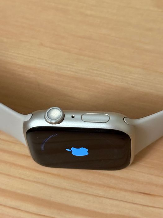 Apple Watch Series 8 45mm Starlight