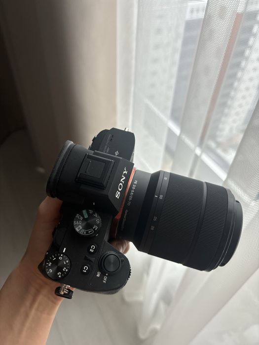 Sony A7 III фотоаппарат с обьективом 28-70