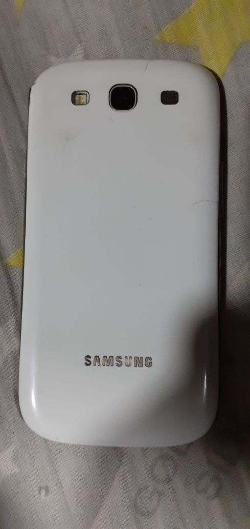 Samsung S.3  сотилади