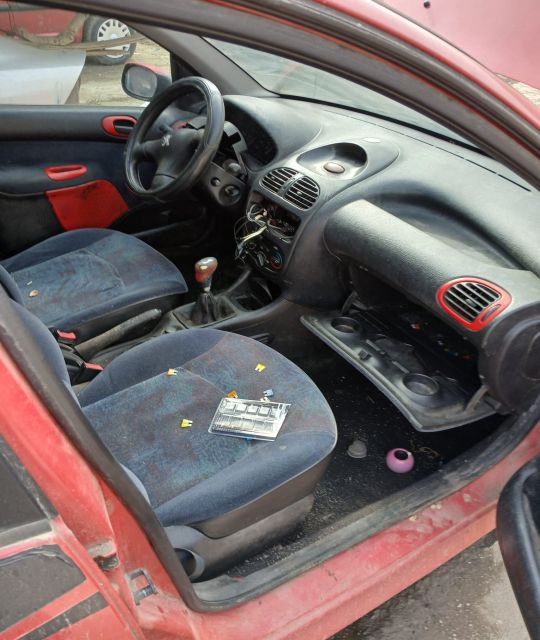Calculator motor ECU Peugeot 206 prima generatie