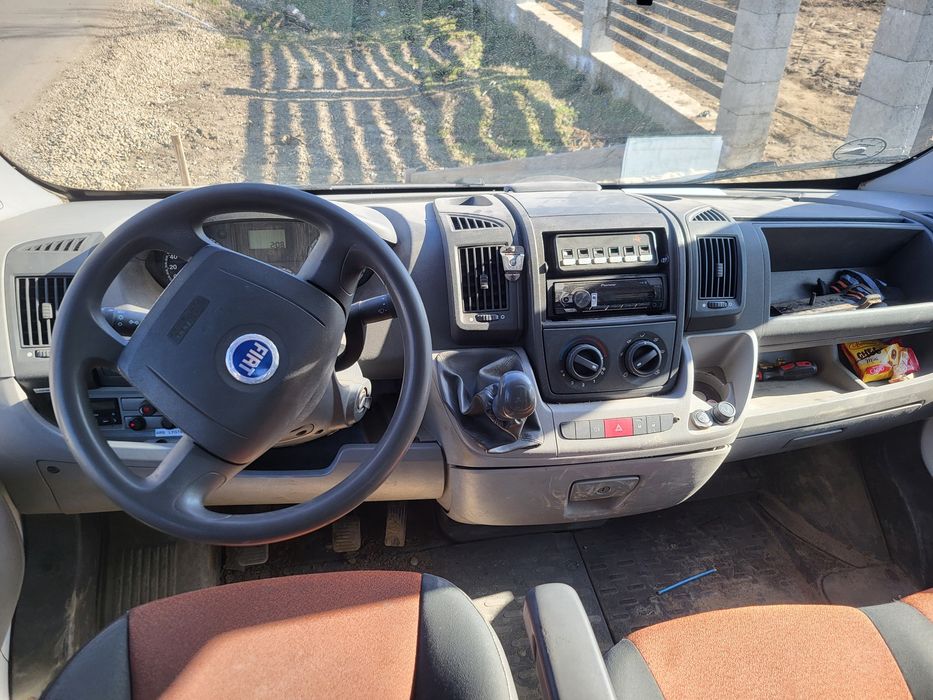 Vând Fiat Ducato 5000euro, negociabil
