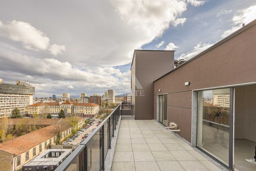 Продава се Тристаен апартамент в София, Овча купел - 156 кв.м за 2244 €/кв.м - Снимка #8