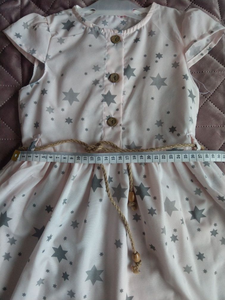 4 ani, rochie de vară nouă cu stelute